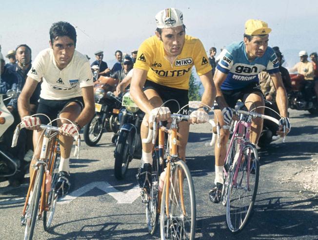 Merckx junto a Luis Ocaña y Raymond Pulidor - Tour de Francia 1972 - Etapa 11 - Montventoux - @MundoDeportivo Web