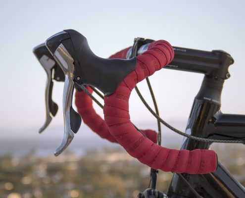 ¿Cómo elegir los frenos de tu bicicleta?